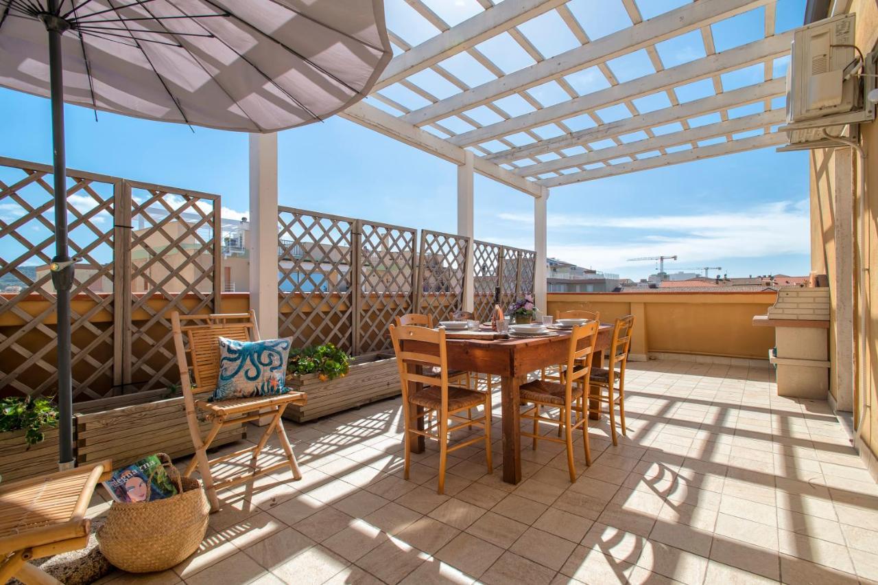 Lungomare Garibaldi - Attico A Due Passi Dal Mare Apartment Alghero Exterior foto